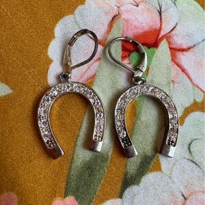 3/$10 Silver-Tone Horseshoe Drop Earrings ✨